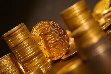 Ide li prodaja? - Bitcoin novčanik postao aktivan nakon 12 godina mirovanja